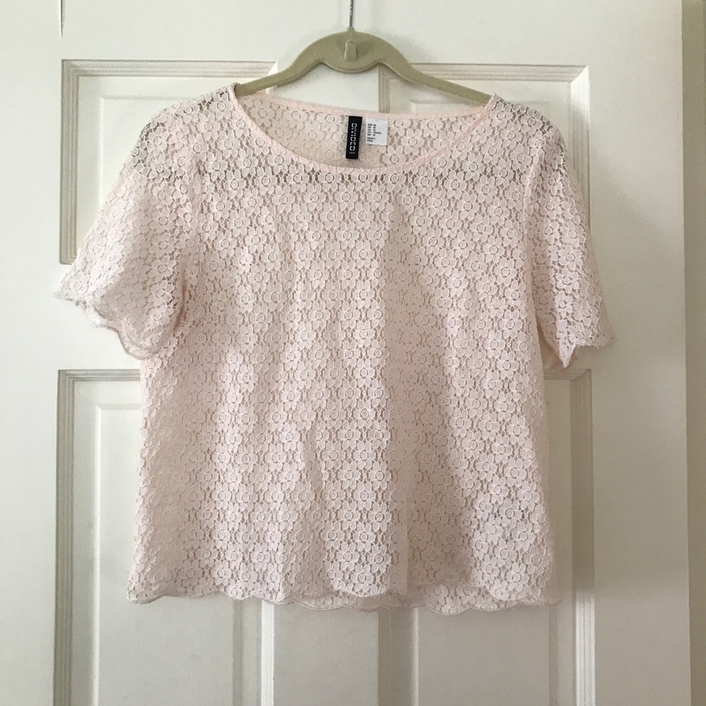 Lace Short Sleeve Top